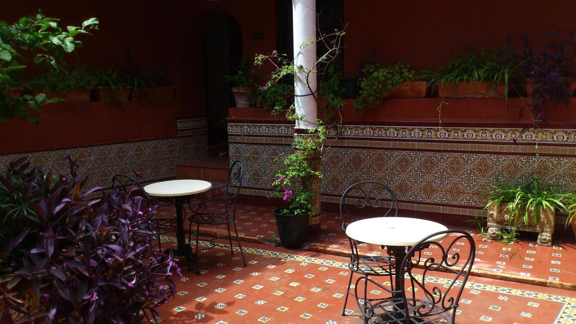 Al Andalus Jerez Hotel เฮเรซ เด ลาฟรอนเตรา ภายนอก รูปภาพ