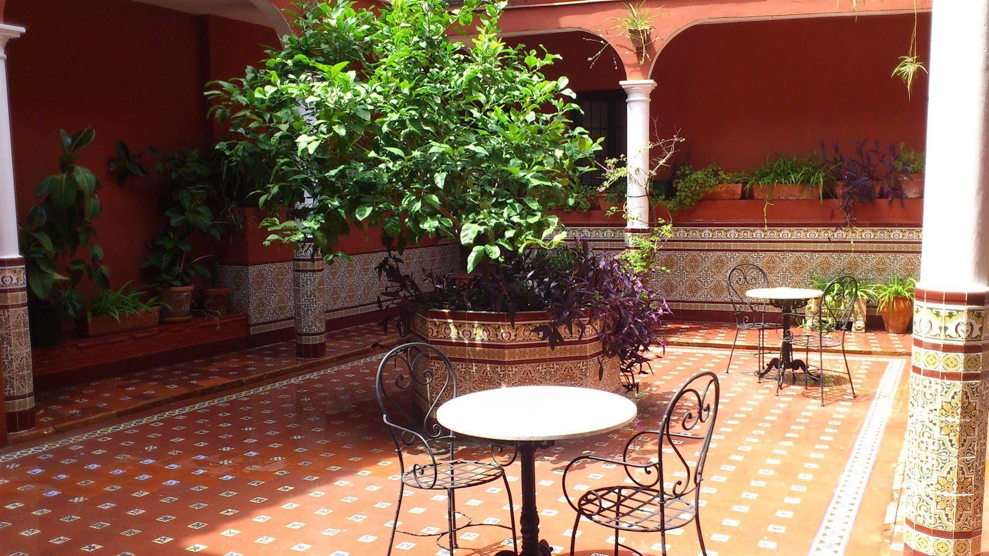 Al Andalus Jerez Hotel เฮเรซ เด ลาฟรอนเตรา ภายนอก รูปภาพ
